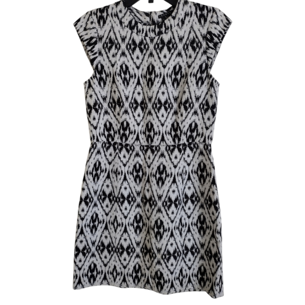 Theory black and white tribal print dress size 8
